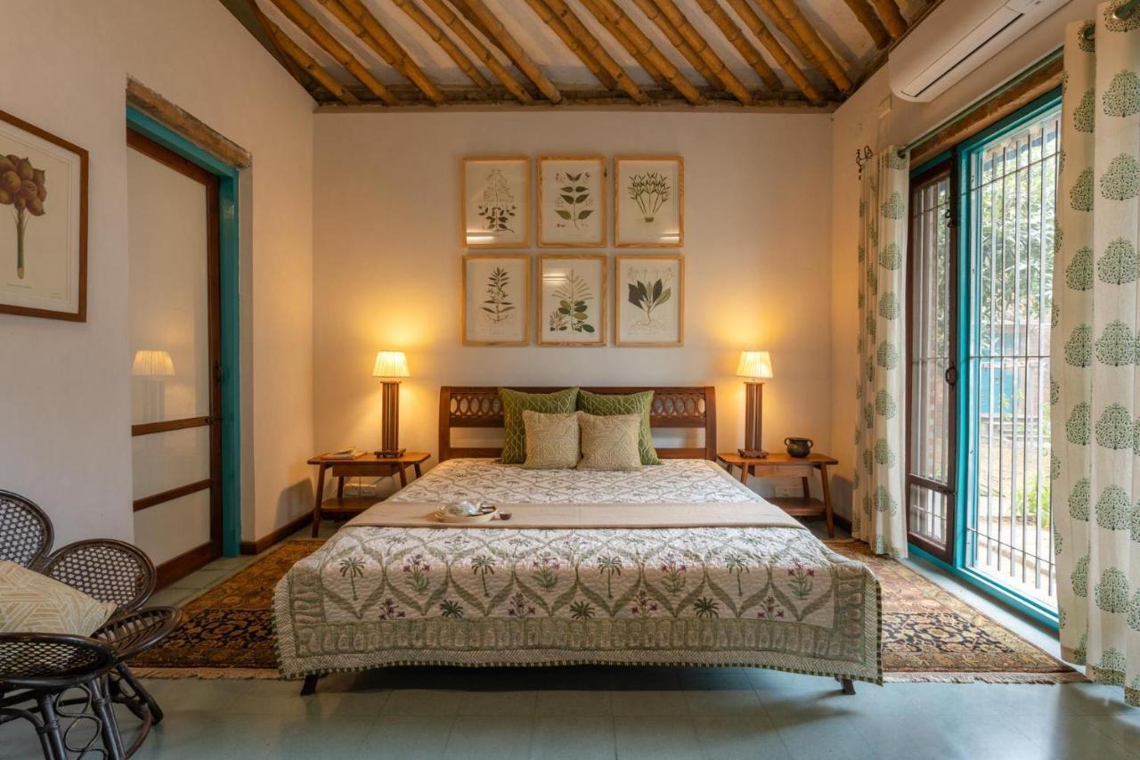 Lohonostays Bamboo House Sadhrana Bagh คูร์เคาน์ ภายนอก รูปภาพ